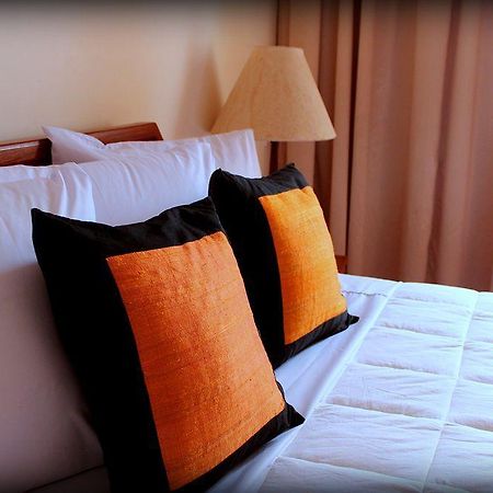 Boutique Cambo Hotel Siem Reap Dış mekan fotoğraf